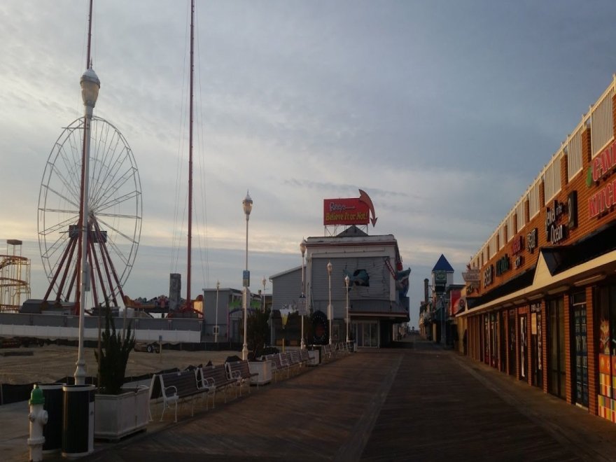 Jolly Roger at the Pier